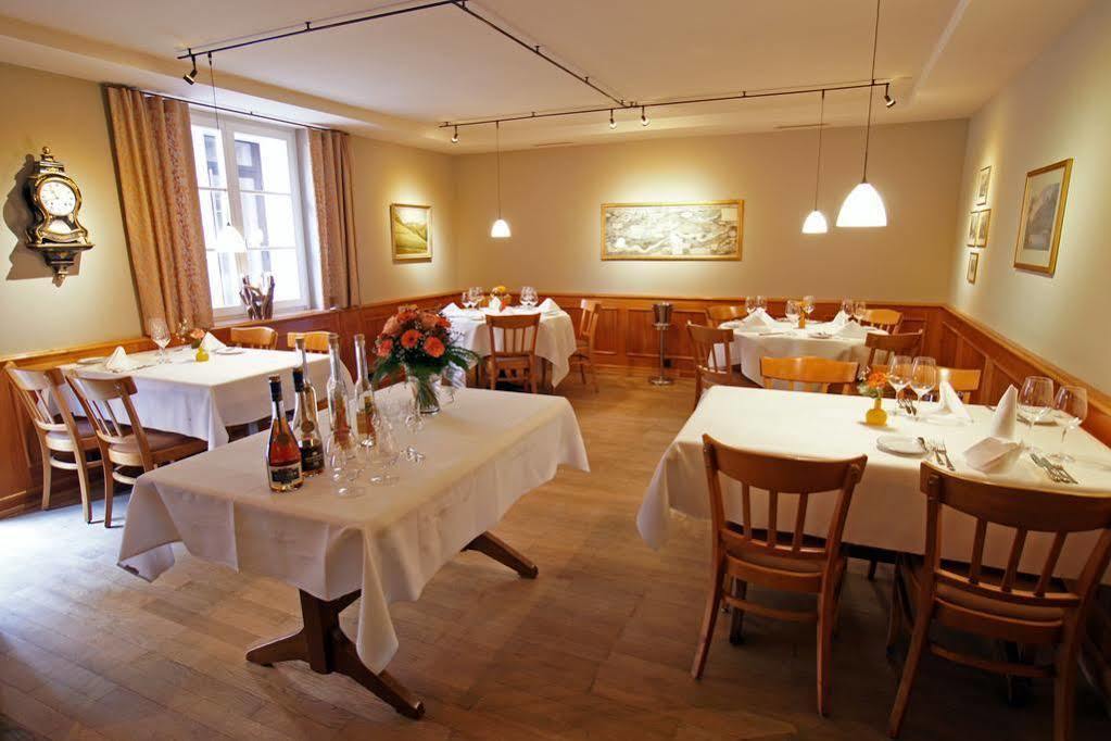 Hotel Gasthof Zum Ochsen Arlesheim Exterior photo